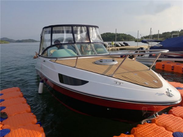 Luxury Yacht with 10~12 Passengers